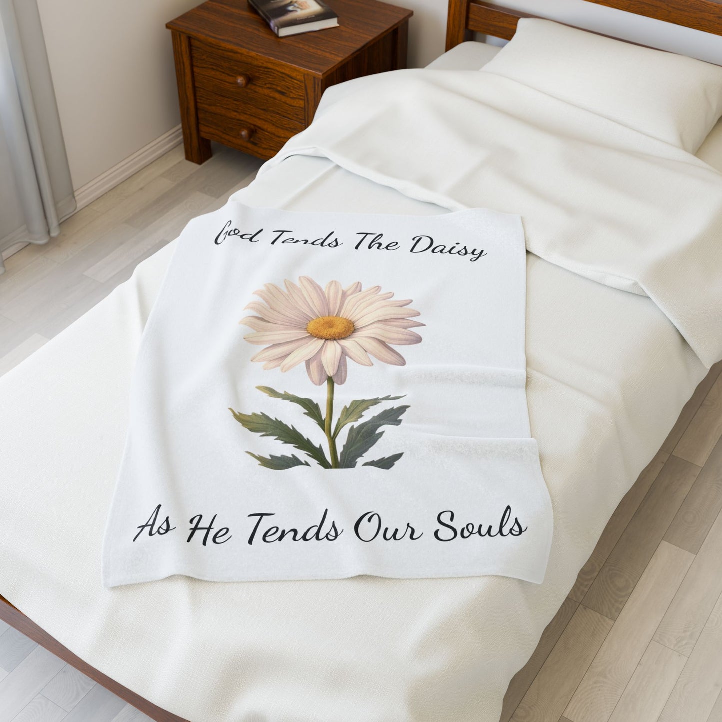 Daisy Velveteen Plush Blanket